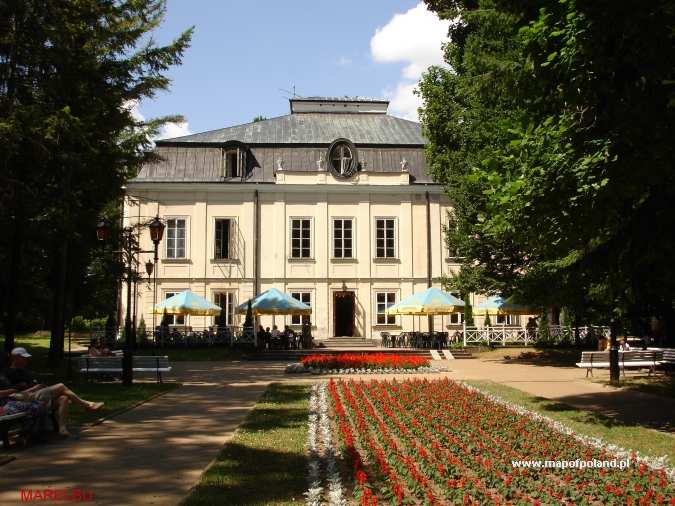 Malachowski's Palace - Naleczow