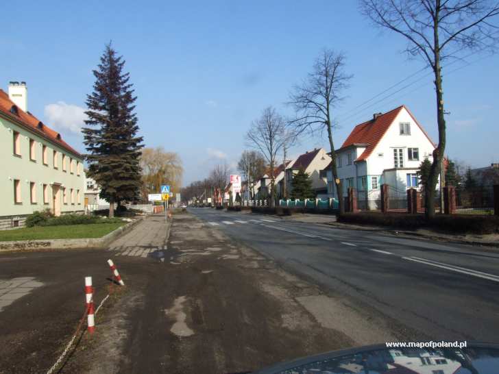 Piastowska Street - Dobrodzien